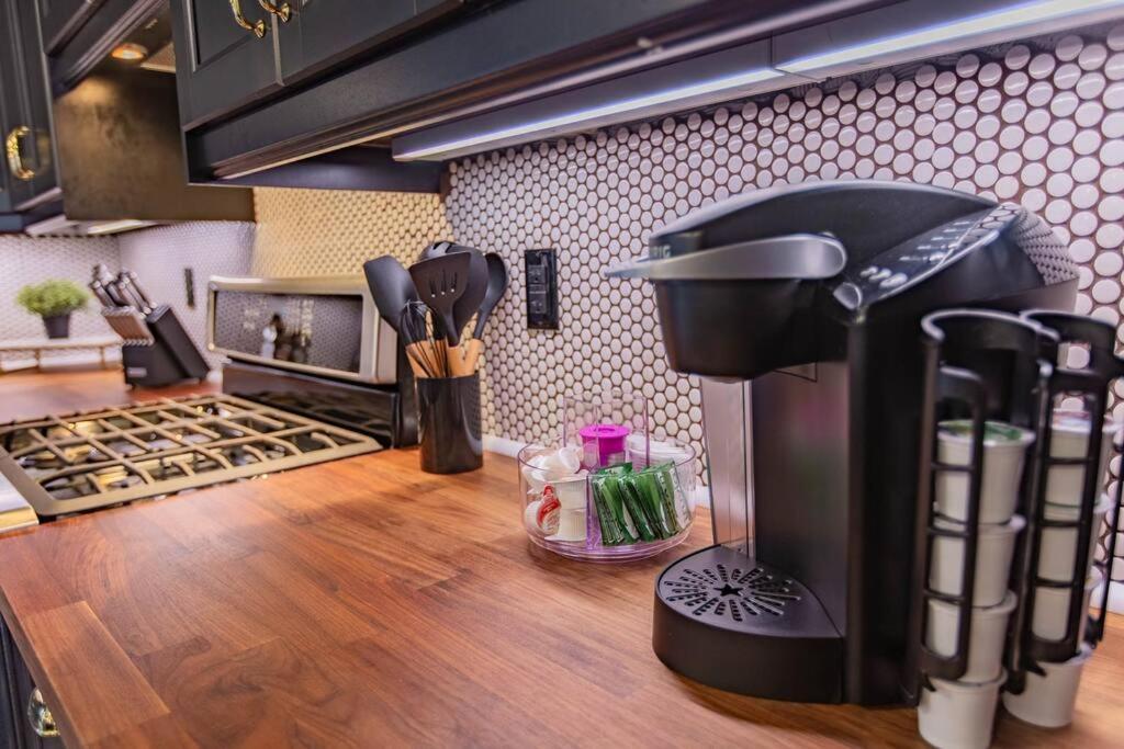 King Bed / Free Parking / Bbq / Fire Pit / Arcade Villa Pittsburgh Buitenkant foto